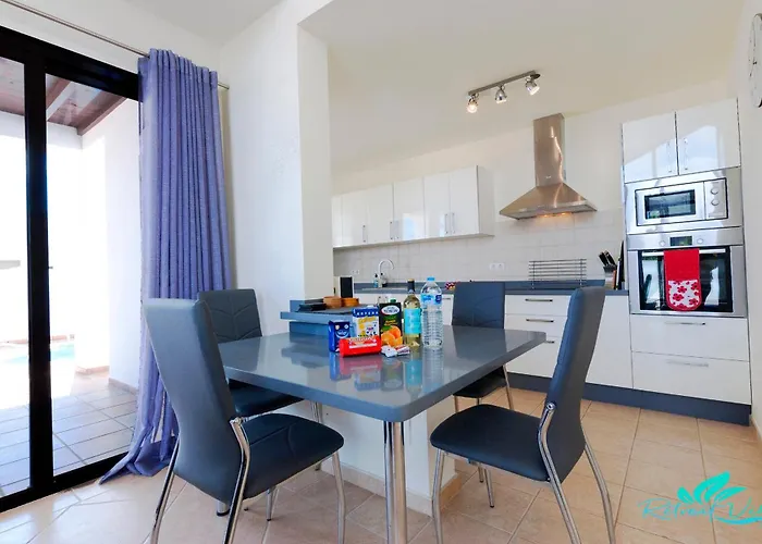 Rosa Blanca Feriehus *